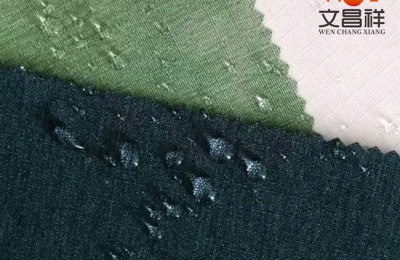 The respective properties of nylon and Oxford cloth