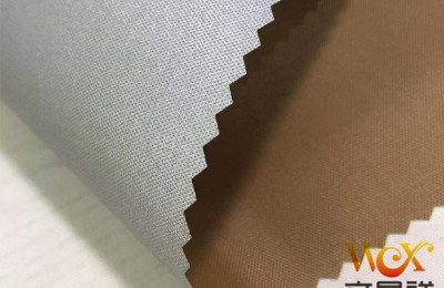 Should the parasol fabric be made of 600D Oxford cloth or 420D Oxford cloth?