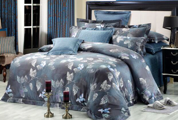 Four-piece set Four-piece set