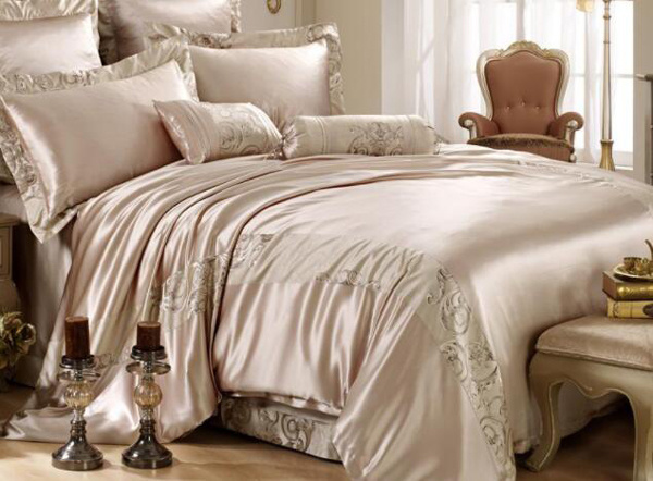 Washing the quilt Washing the quilt