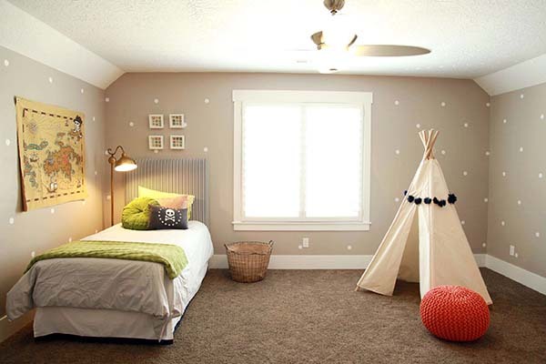 What kind of fabric is good for children's bed sheets