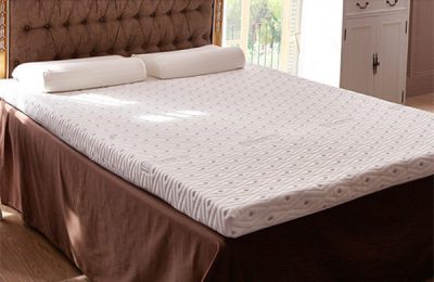 Zero pressure mattress