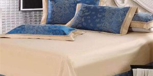 How to remove the moldy smell from quilts