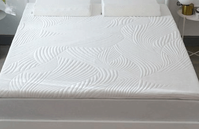 What are the advantages and disadvantages of memory foam mattresses