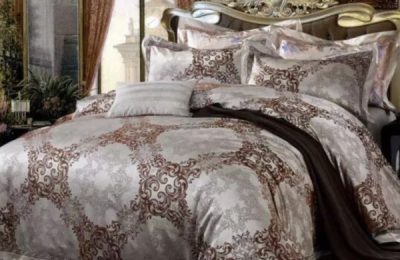 Silk bedding cleaning method