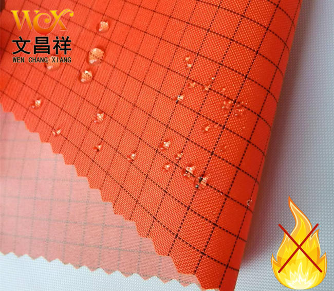 Anti-static and flame-resistant Oxford cloth