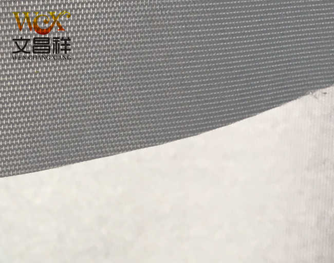 Silver-coated Oxford cloth